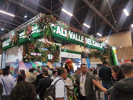 62001-stand valle anato.jpg